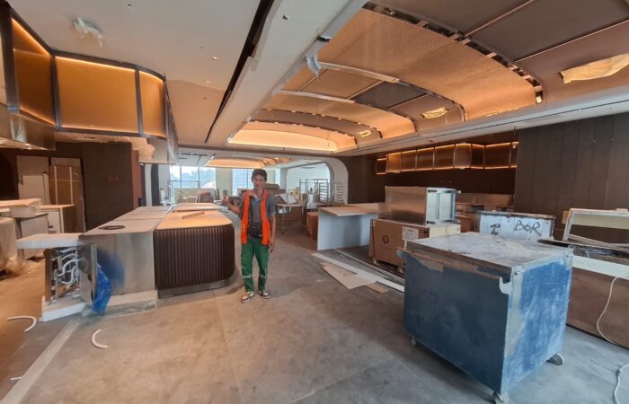 Oak Engineered Parquet-Sequis Tower